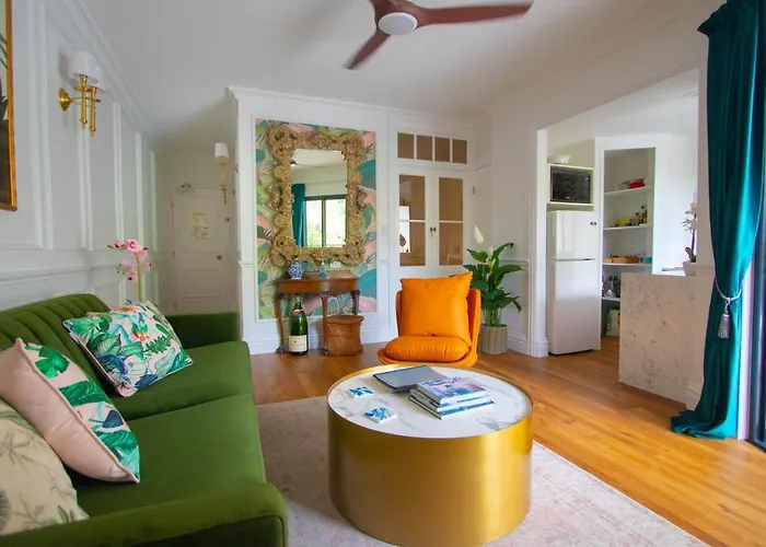 Ultima- Unique Elegance In Port Douglas