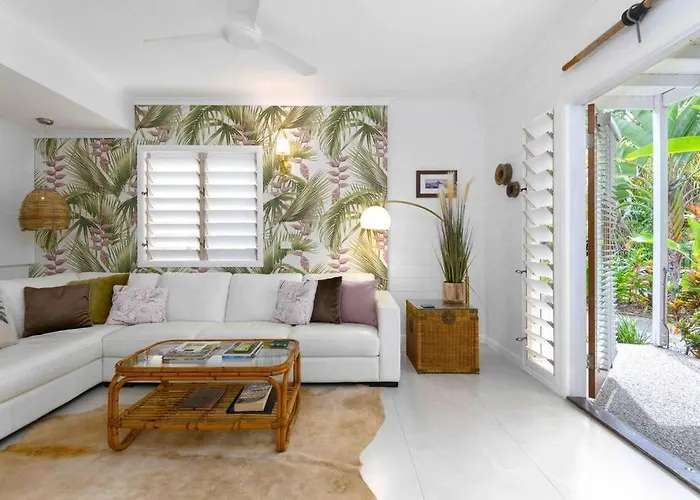 Pandanus Place - With Bicycles