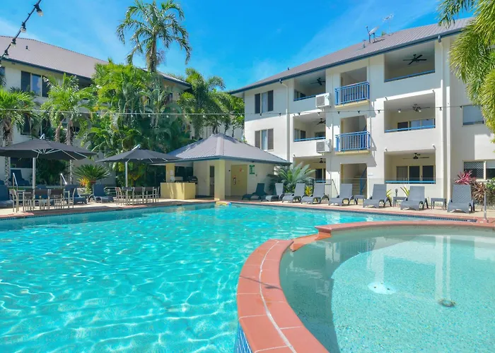 Seascape Holidays At Plaza Resort
