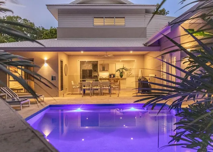 Port Beach House 4