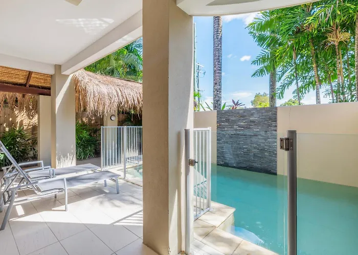 Port Douglas Sea Breeze Villa 2