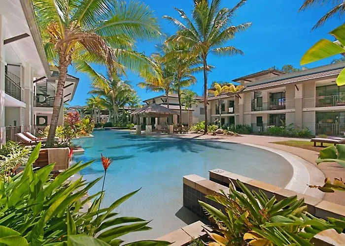 132 Temple Luxury Direct Studio