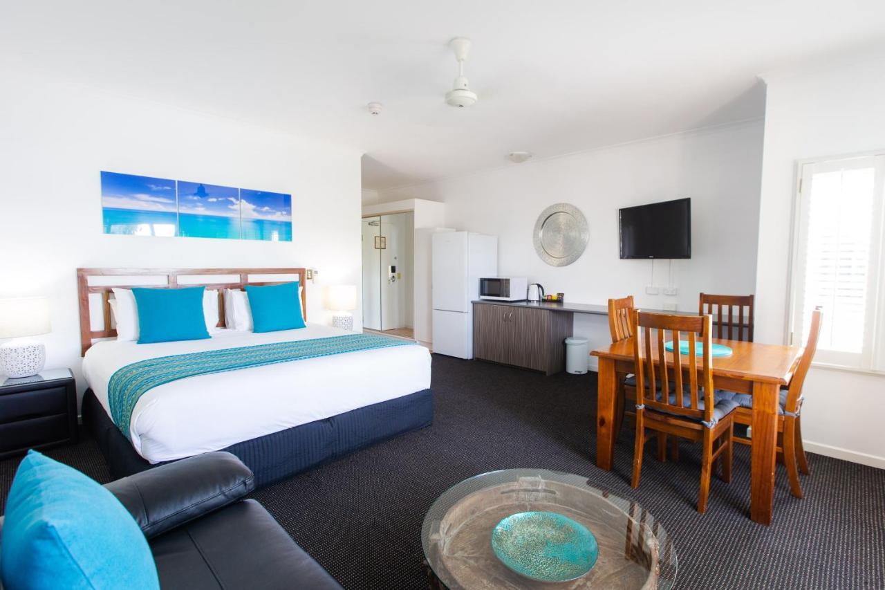 Sonia's At Ramada Free Wifi * Port Douglas