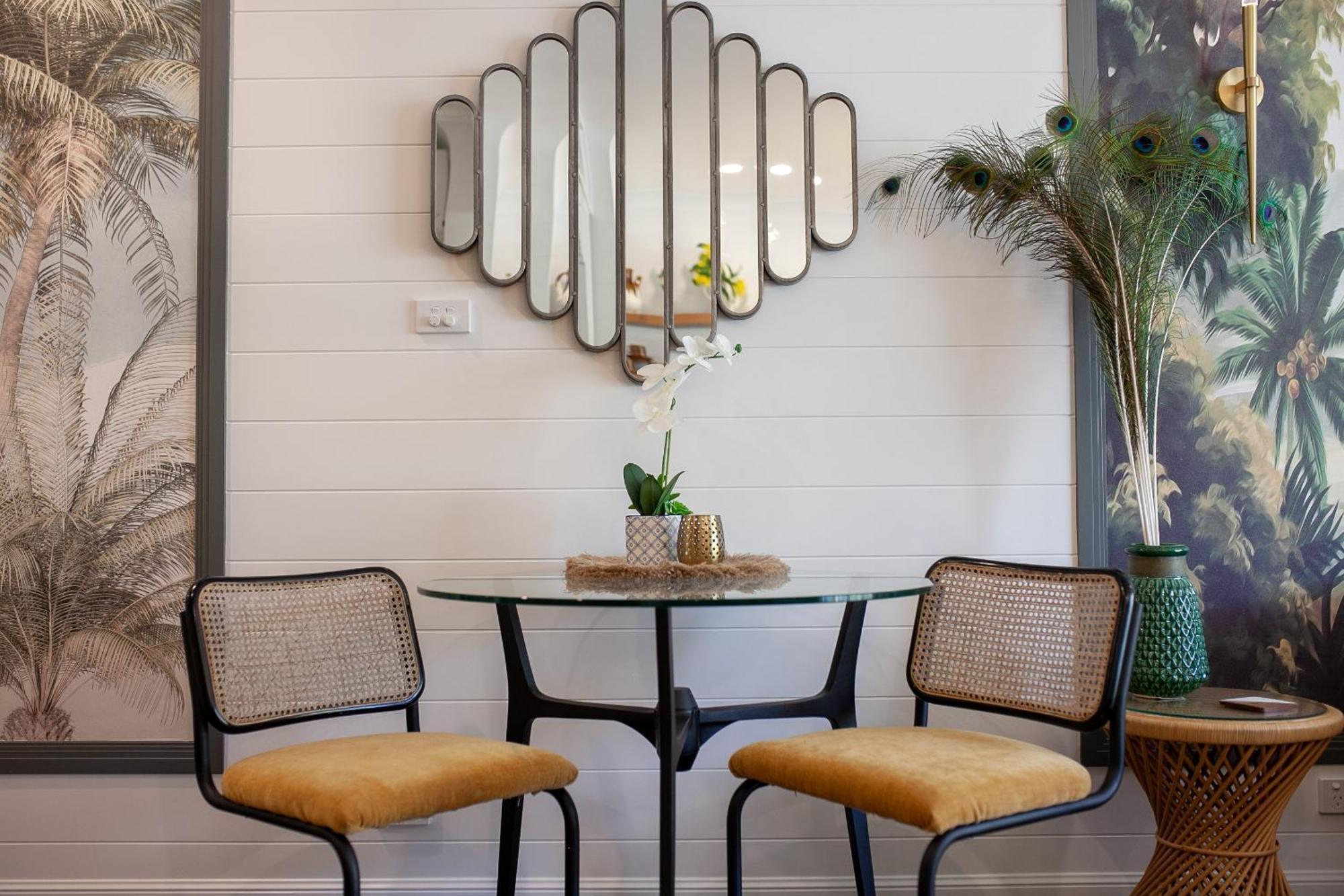 Muse-luxe In Apartment *