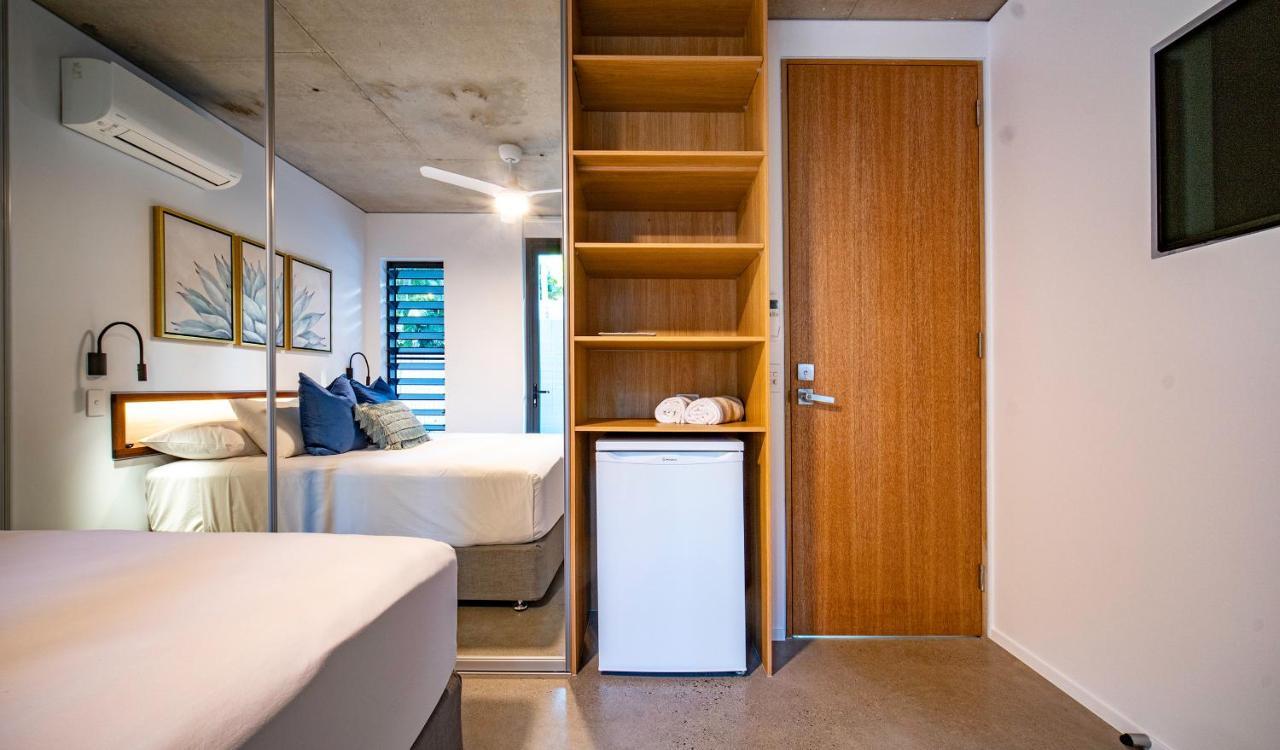 Aria - 1 * Port Douglas