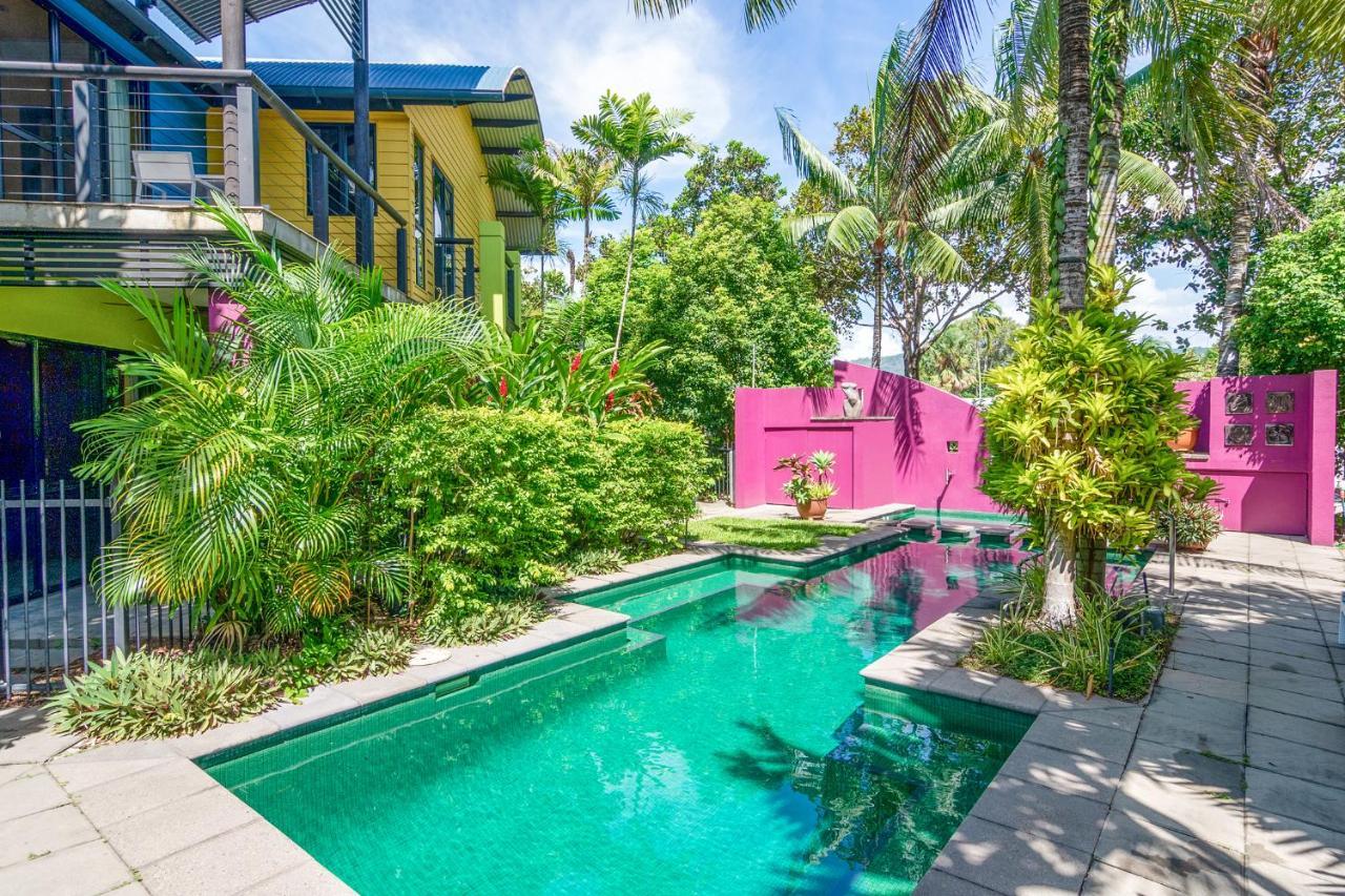Dreamcatcher Beach-side Aparthotel Port Douglas
