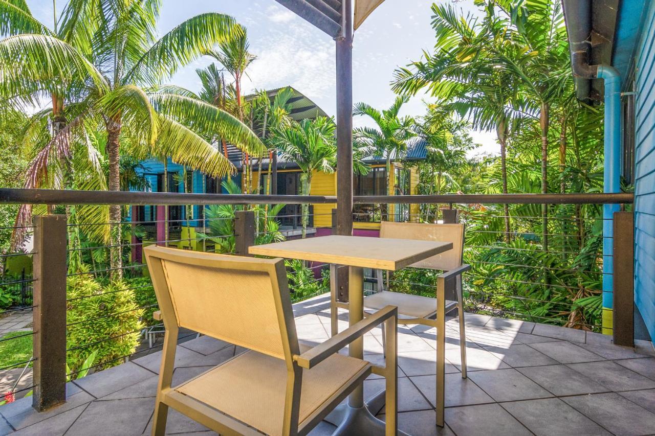 Dreamcatcher Beach-side Aparthotel Port Douglas