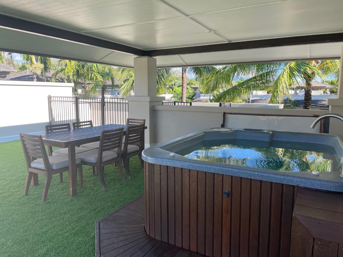 Penthouse 239 At Temple Port Douglas