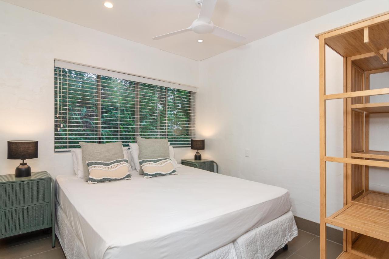 Seascape Holidays At Club Tropical Apartment Port Douglas