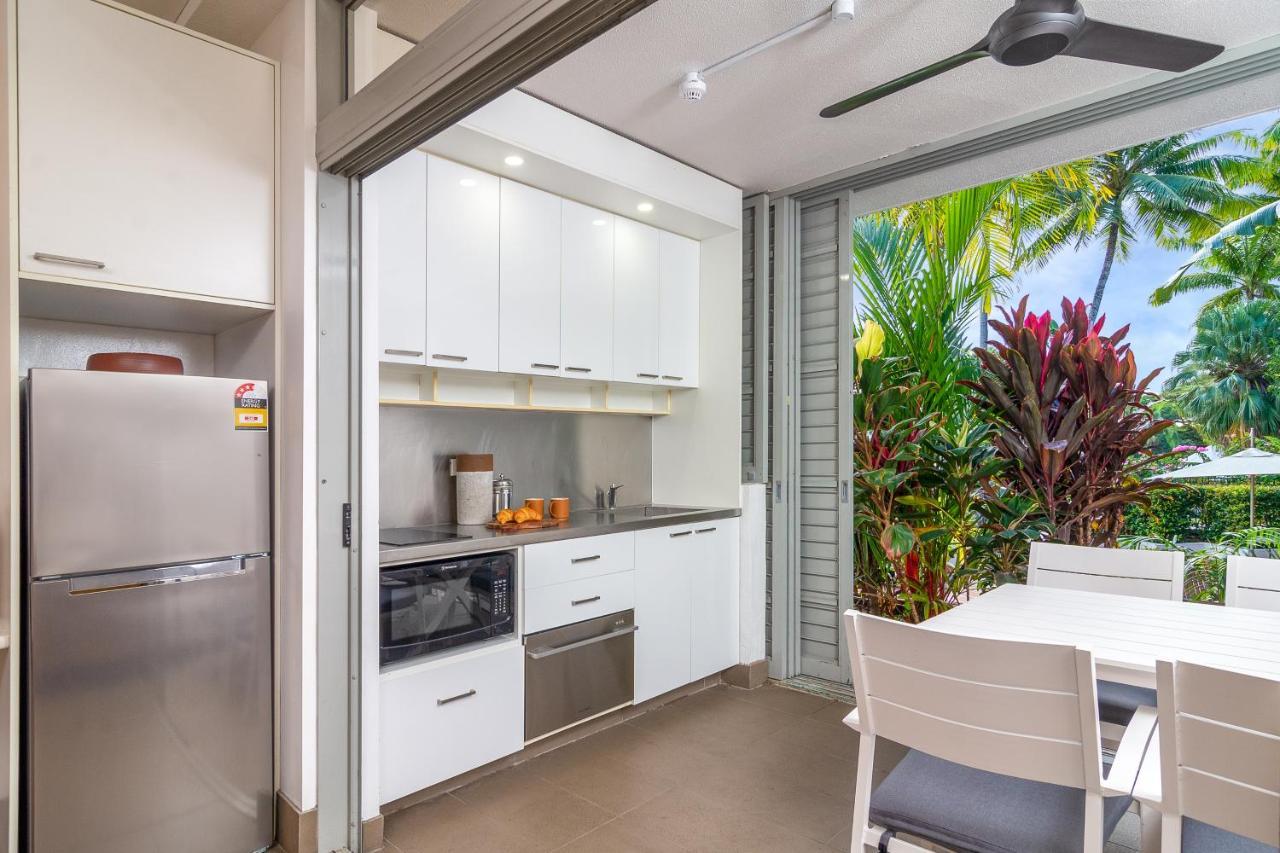 Seascape Holidays At Club Tropical Apartment