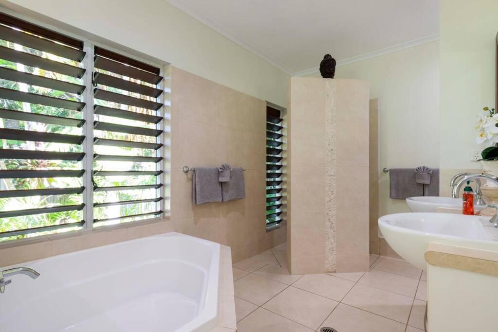 Coralyah Villa Port Douglas