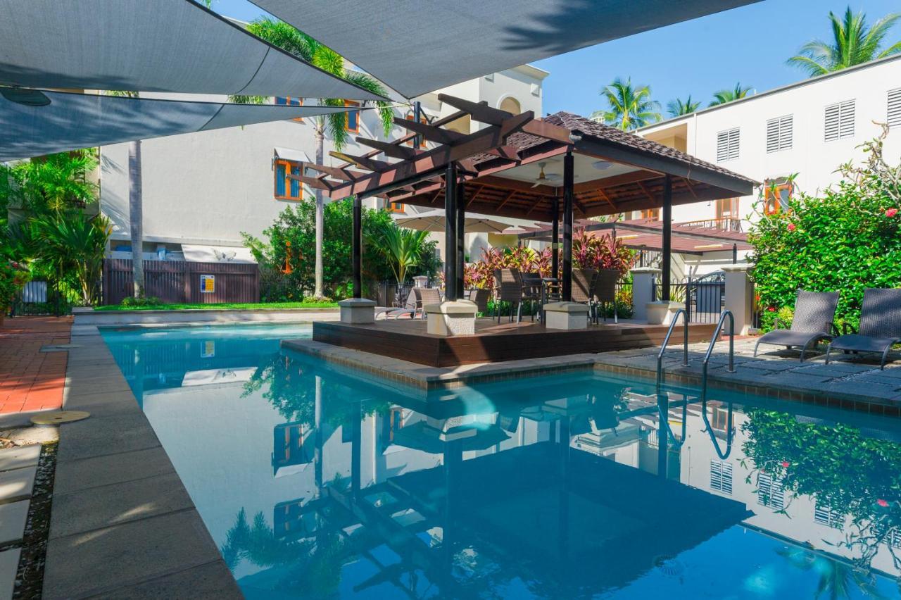 Luxury 65 Sq Mtrs And Bath Apartment