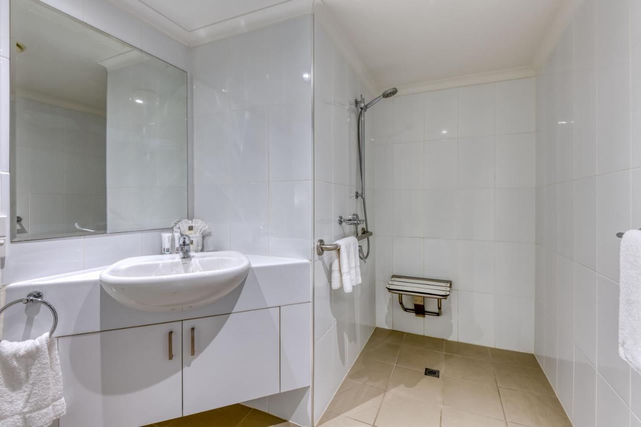 Macrossan House Boutique 4*