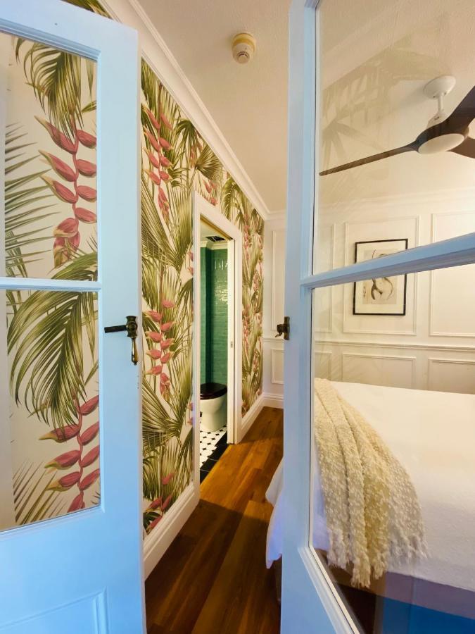 Ultima- Unique Elegance In Apartment