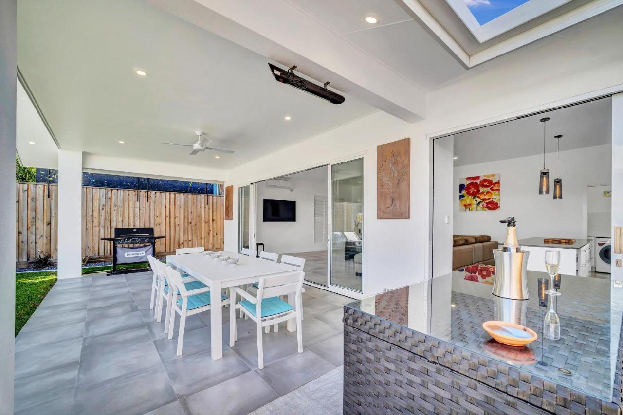 Whitesands Port Douglas