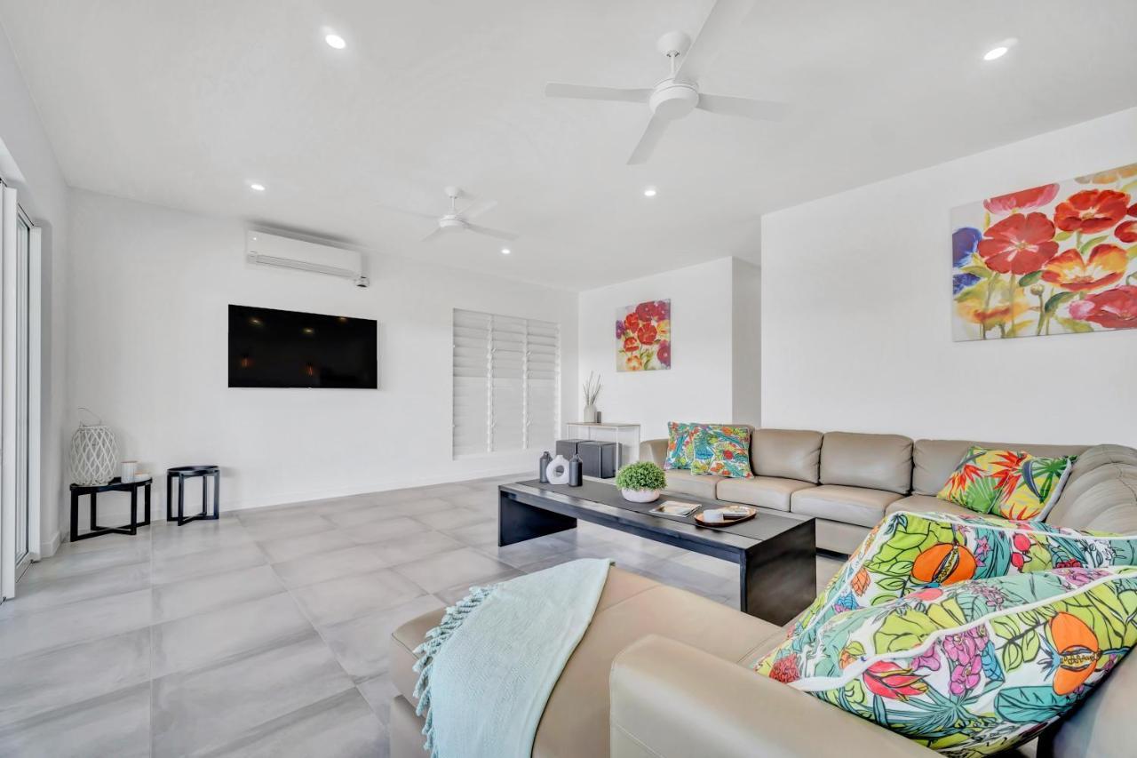 Holiday home Whitesands Port Douglas
