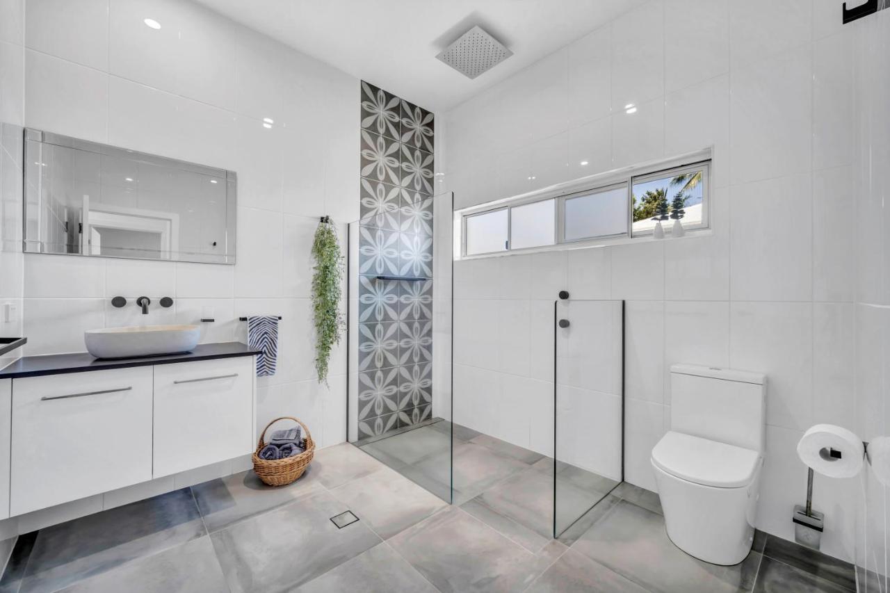 Whitesands Holiday home Port Douglas