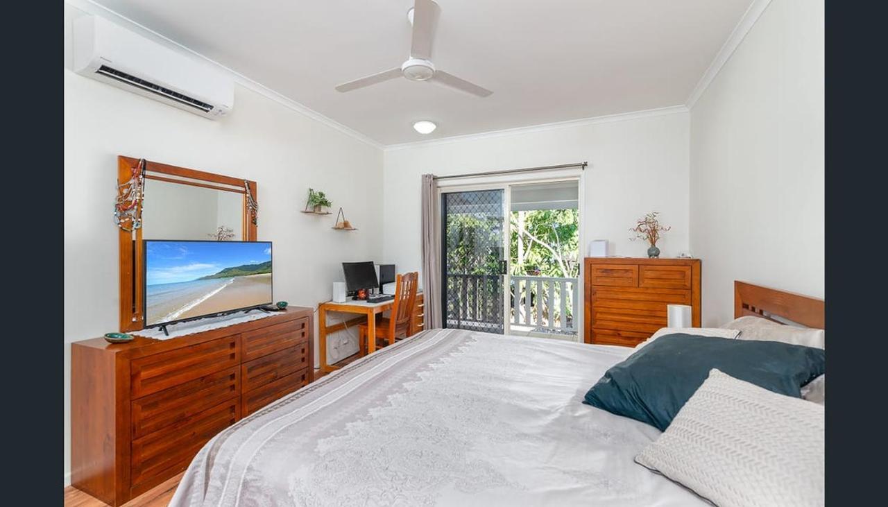 Modern 2 Bedroom Townhouse - Four Mile Escapes