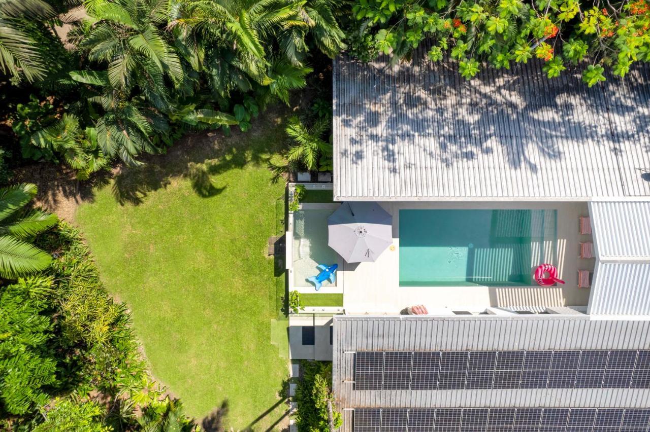 Pavilions In The Palms Heated Pool Short Path To Five Bedrooms Sleeps 14 *