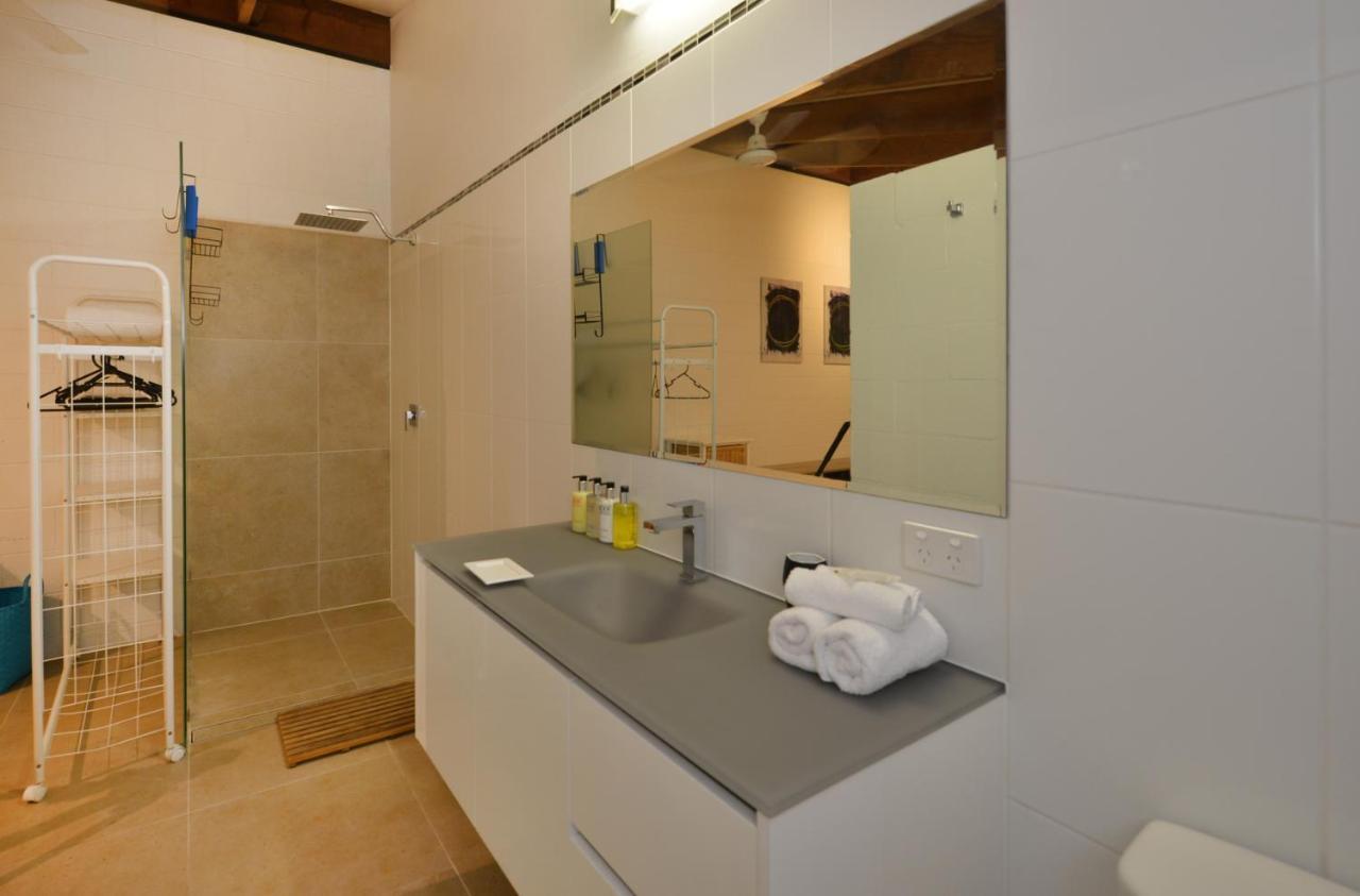 Pavilions In The Palms Heated Pool Short Path To Five Bedrooms Sleeps 14