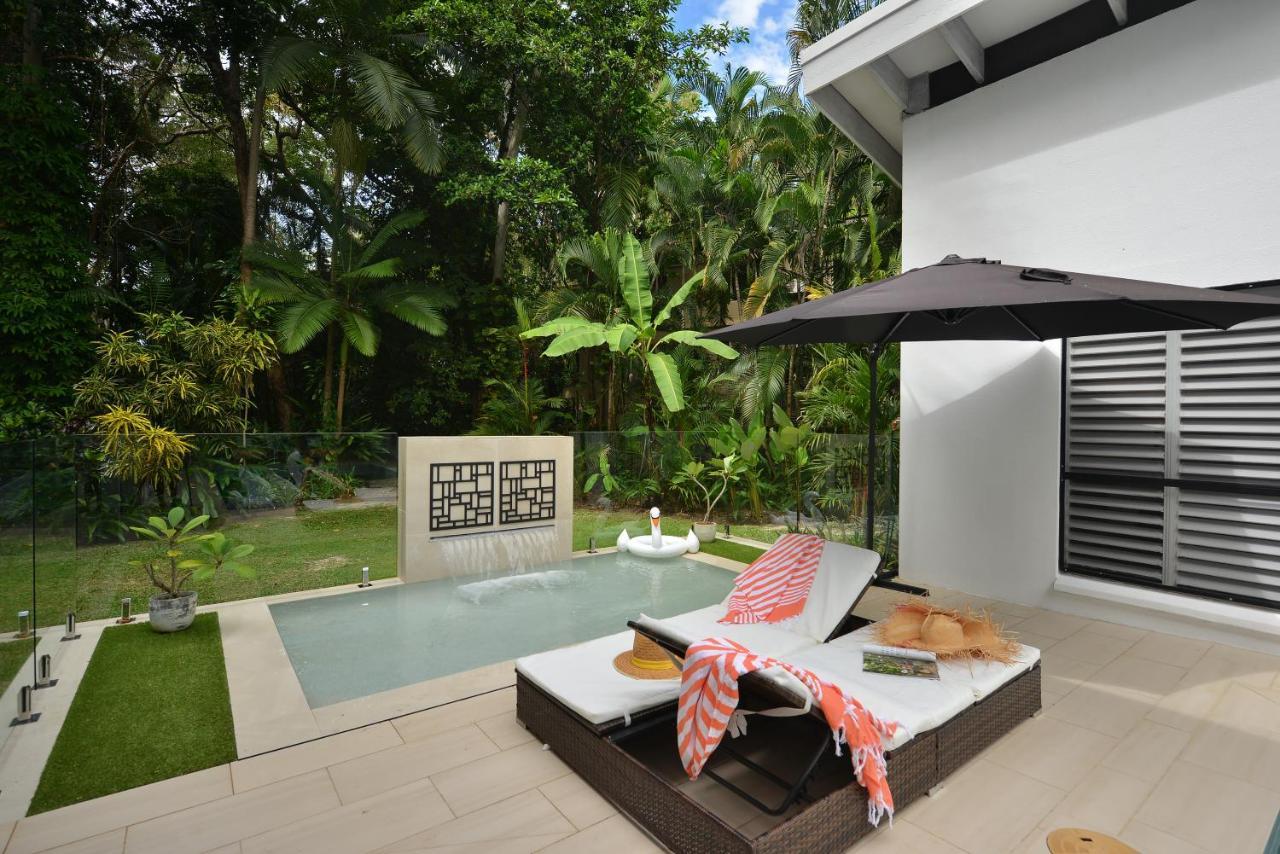 Pavilions In The Palms Heated Pool Short Path To Five Bedrooms Sleeps 14 * Port Douglas