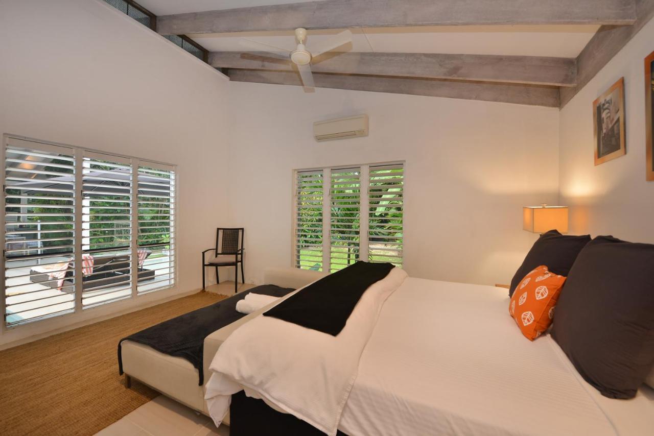 Holiday home Pavilions In The Palms Heated Pool Short Path To Five Bedrooms Sleeps 14 *