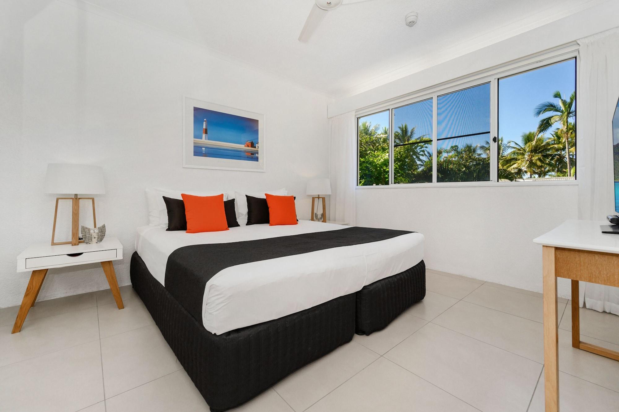 By The Sea Aparthotel Port Douglas