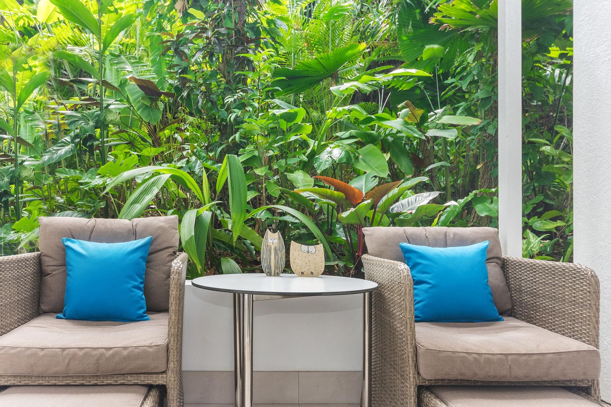 By The Sea 4* Port Douglas