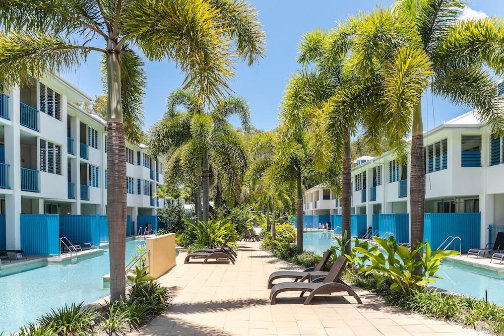 Silkari Lagoons Aparthotel 4*