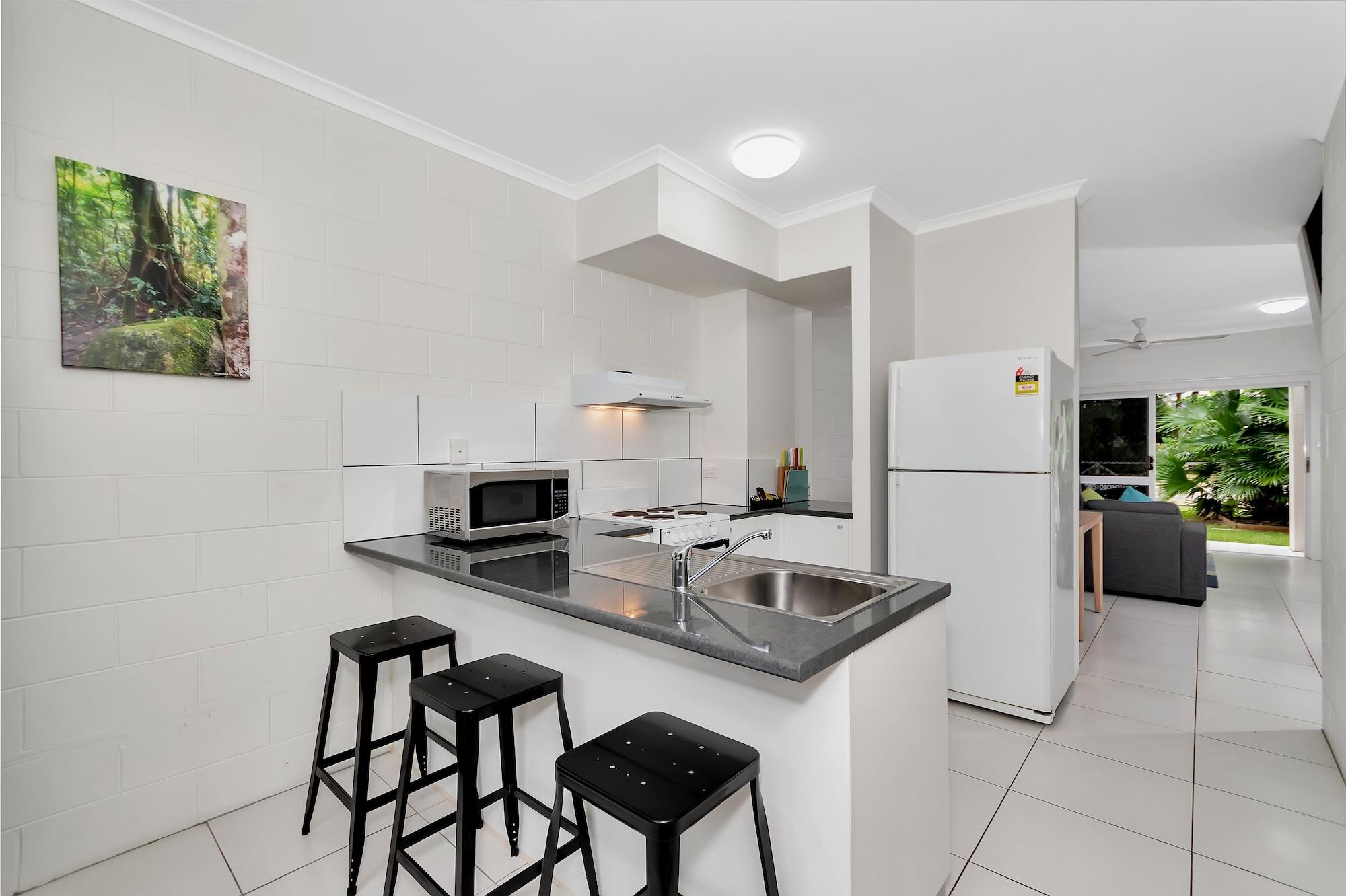 Titree Village Aparthotel Port Douglas