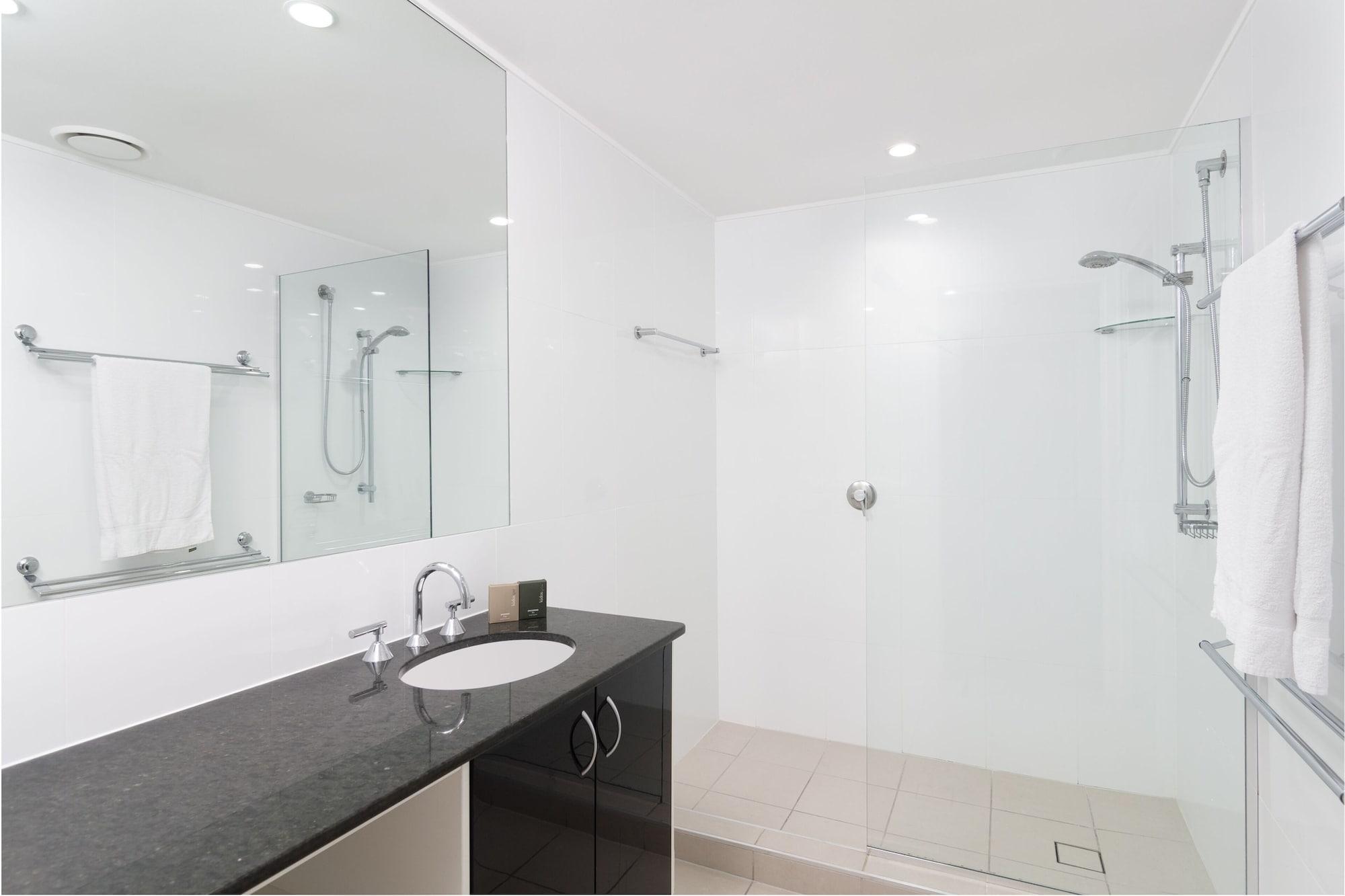 Aparthotel Mandalay Luxury Beachfront 5*