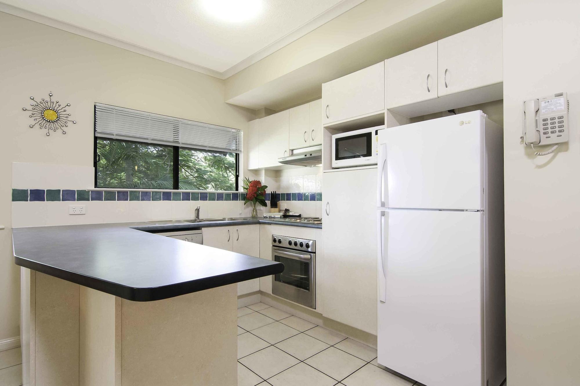 Bay Aparthotel Port Douglas