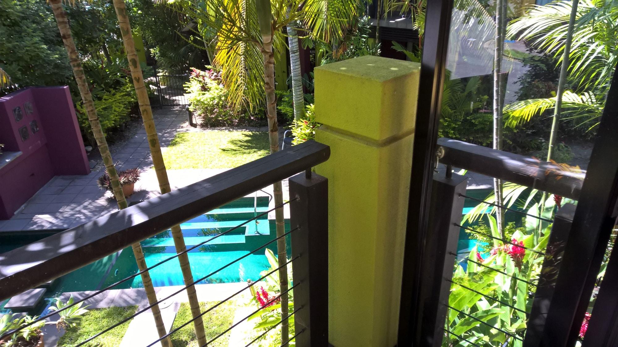 Dreamcatcher Beach-side Aparthotel 4*