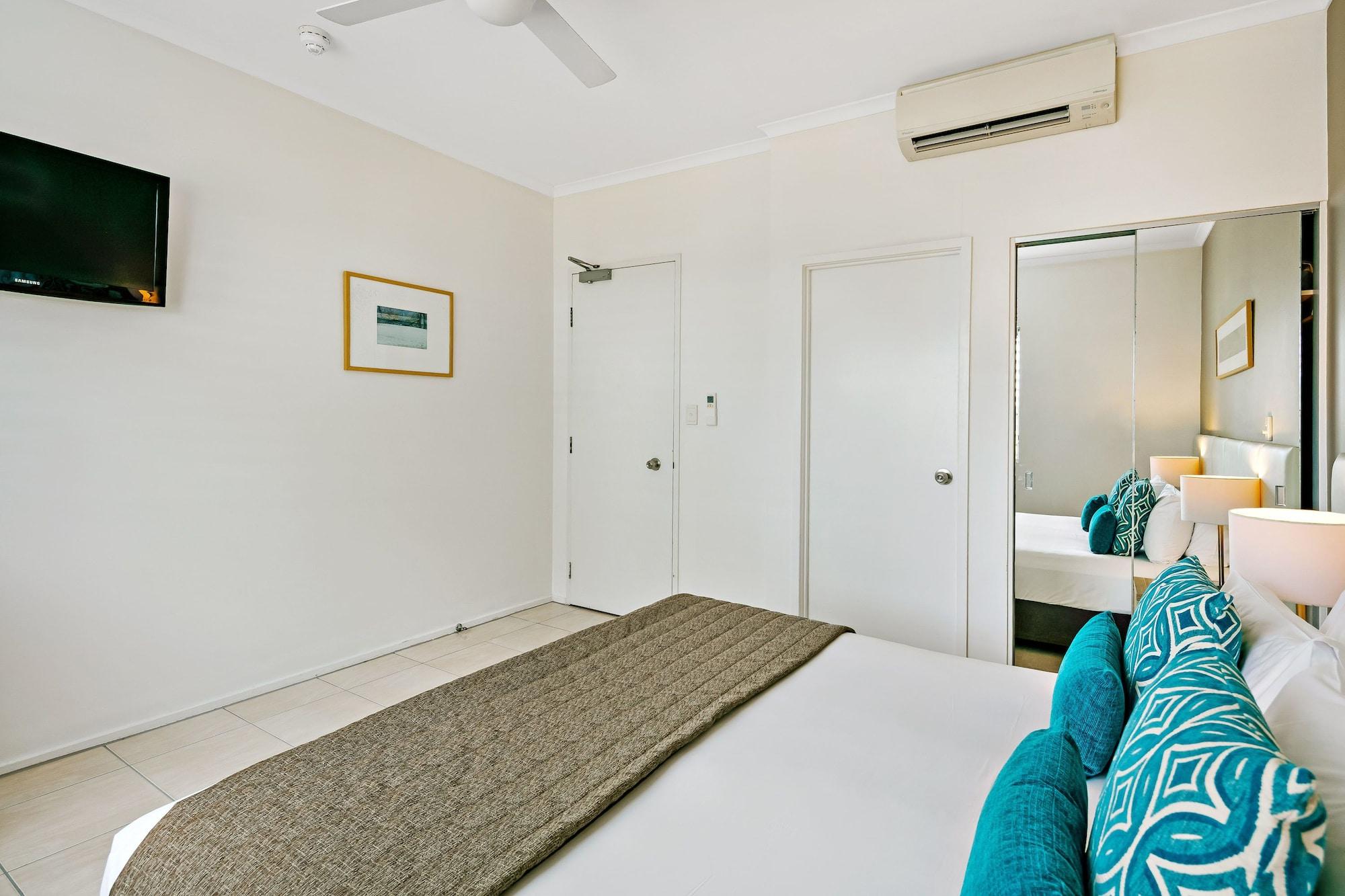 Mantra Portsea Hotel