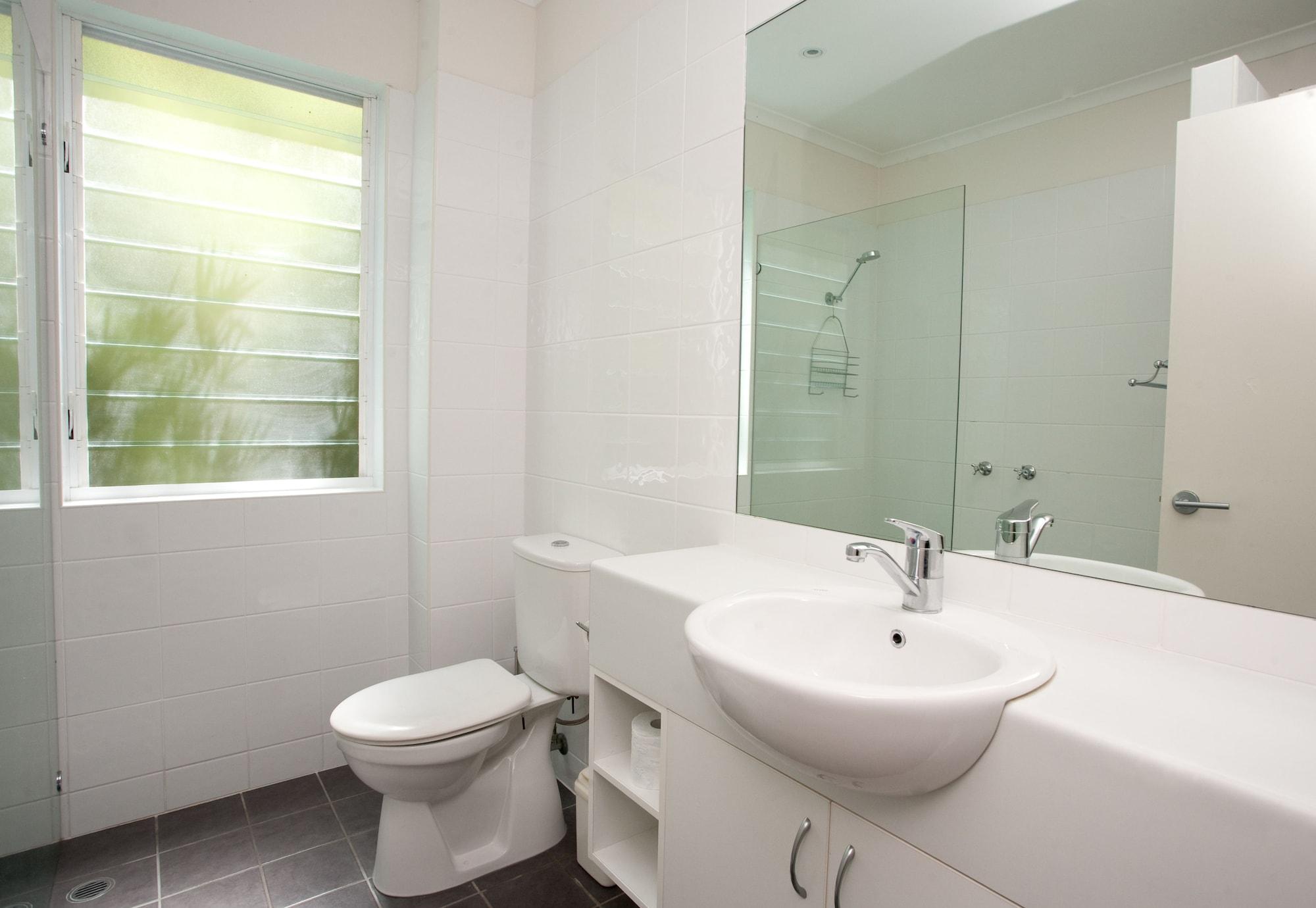 Coral Sea Aparthotel 4*