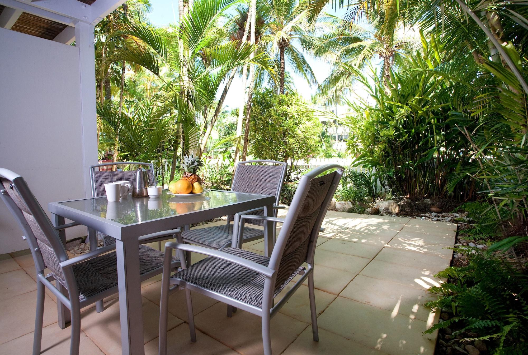 Coral Sea Aparthotel 4*