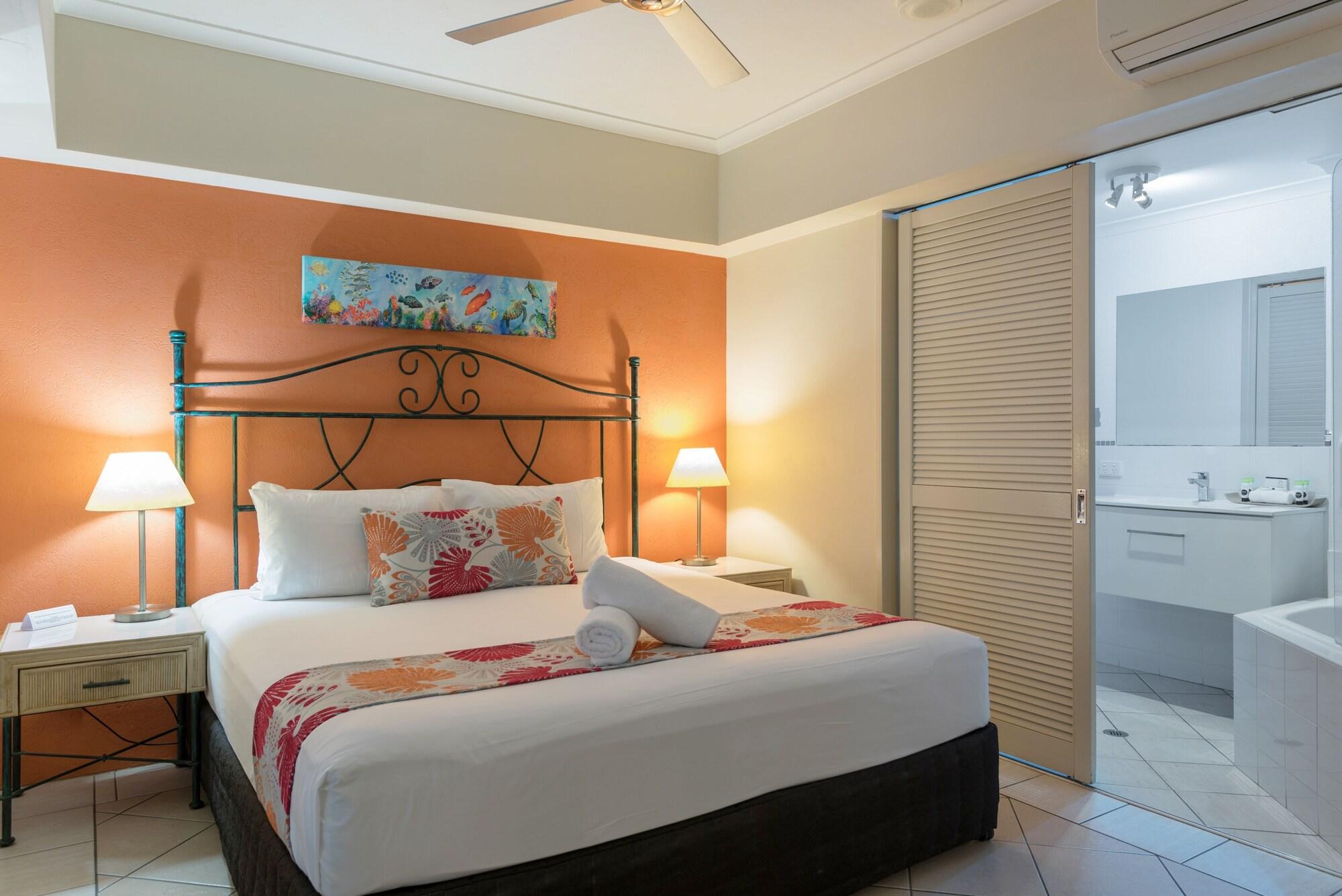 Le Cher Du Monde Adults Only Aparthotel Port Douglas
