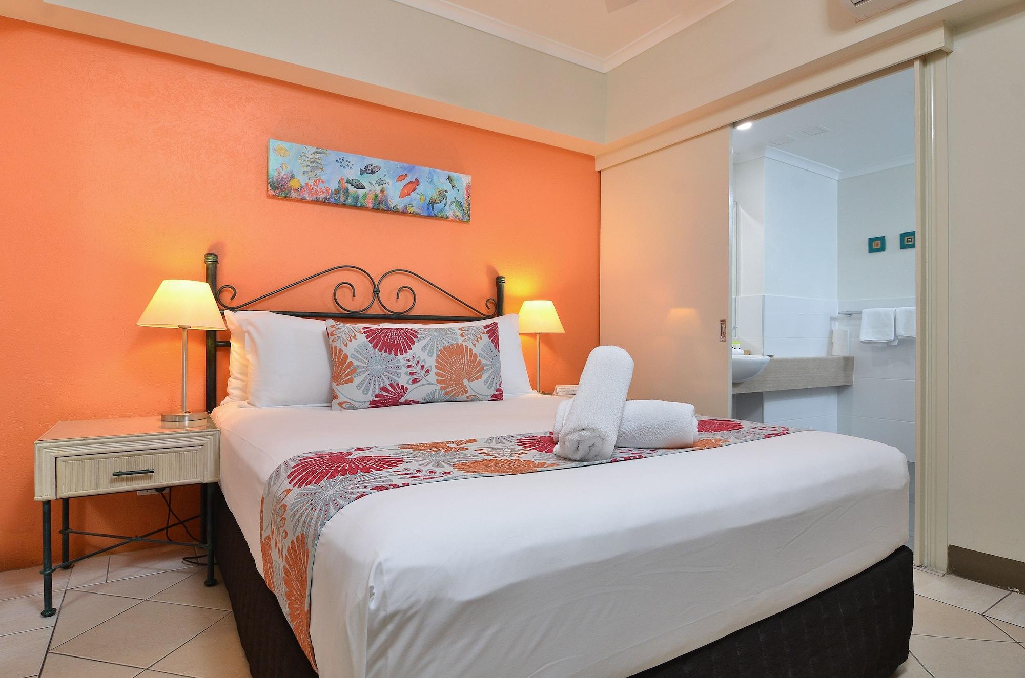 Le Cher Du Monde Adults Only Aparthotel Port Douglas