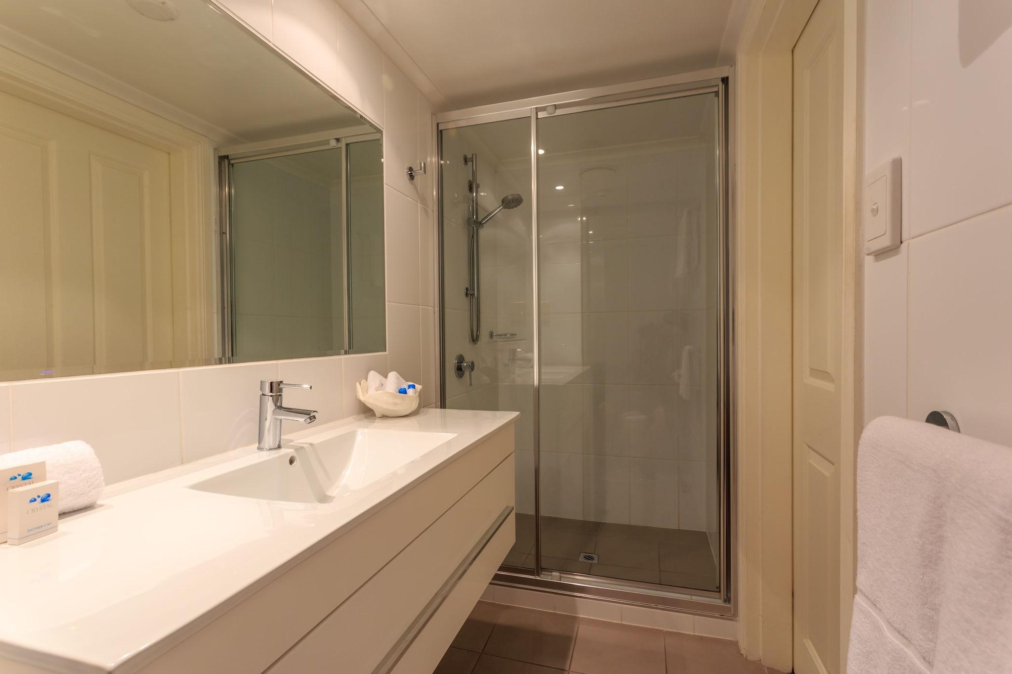 Macrossan House Boutique Aparthotel 4*