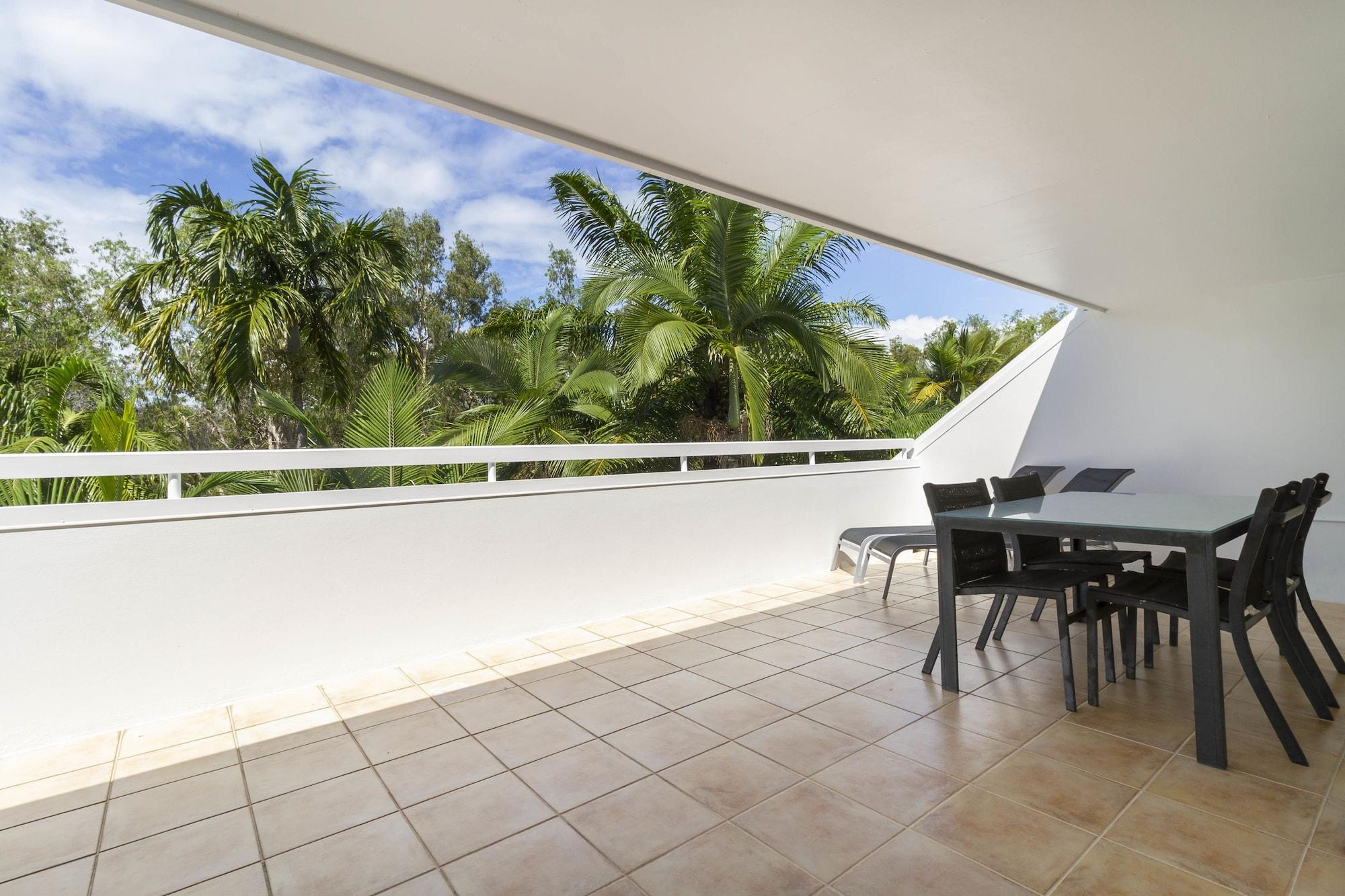 The White House Aparthotel Port Douglas