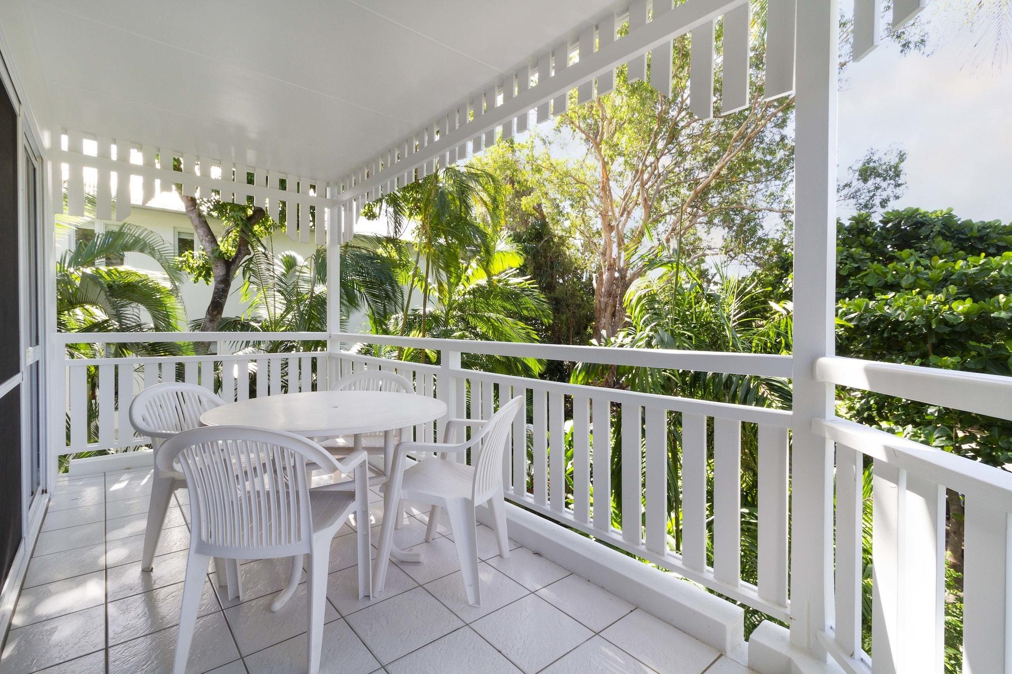 The White House Aparthotel Port Douglas