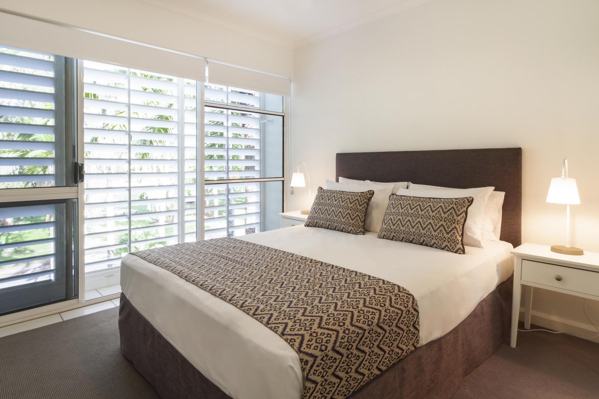 The White House Aparthotel Port Douglas