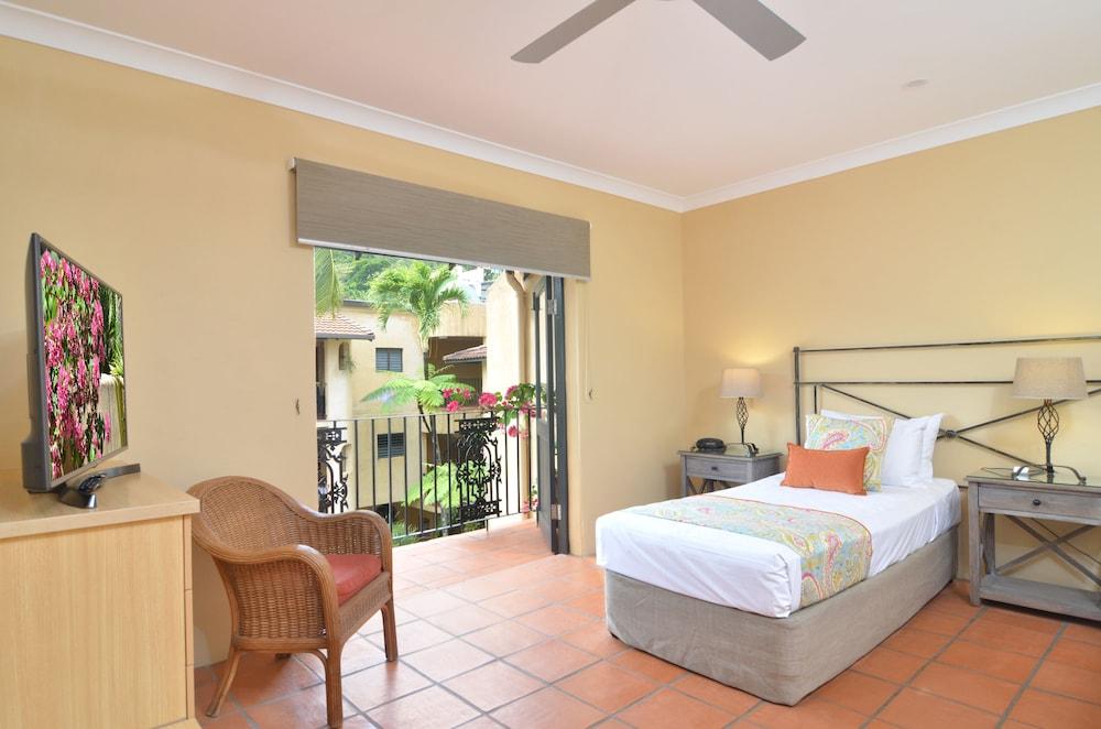 San Michele Aparthotel 4*
