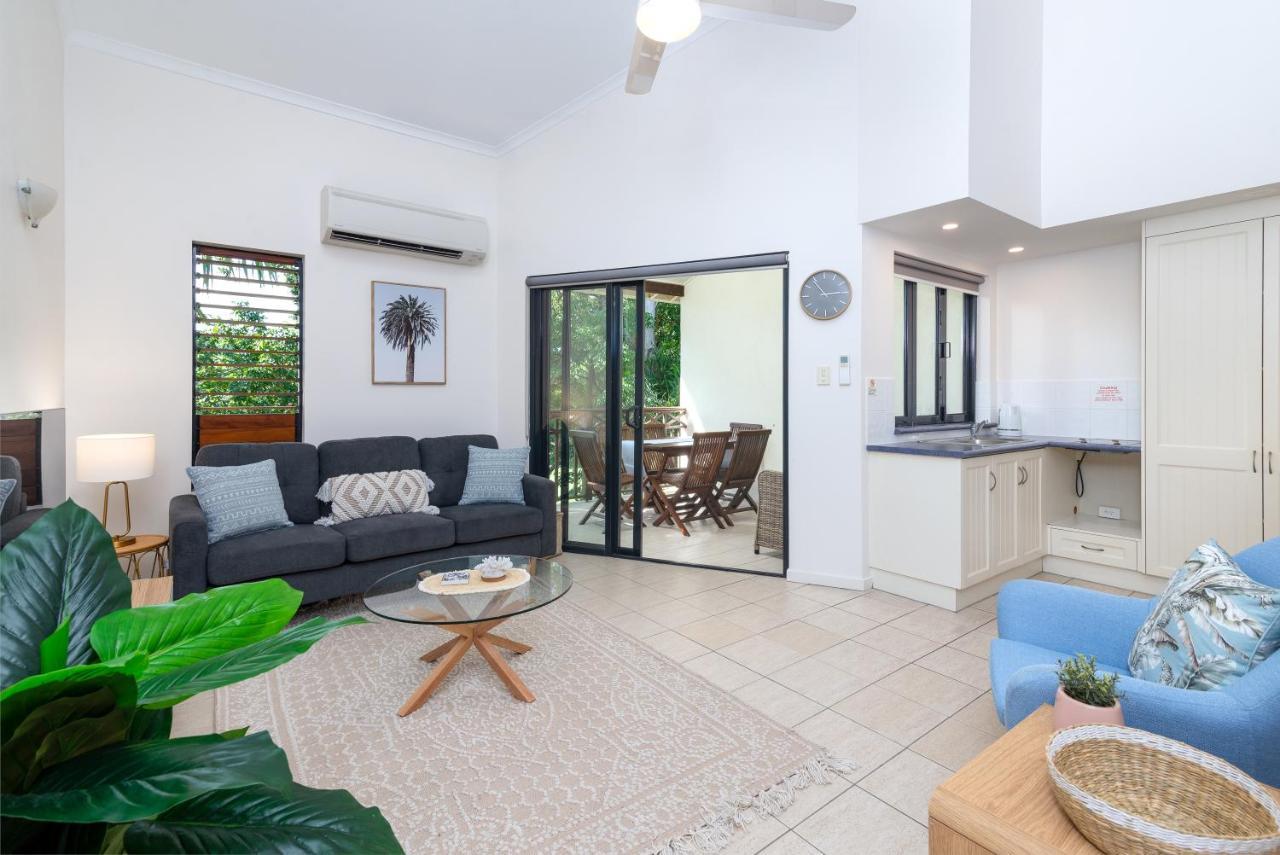 Seascape Holidays At 30 Tropic Style *