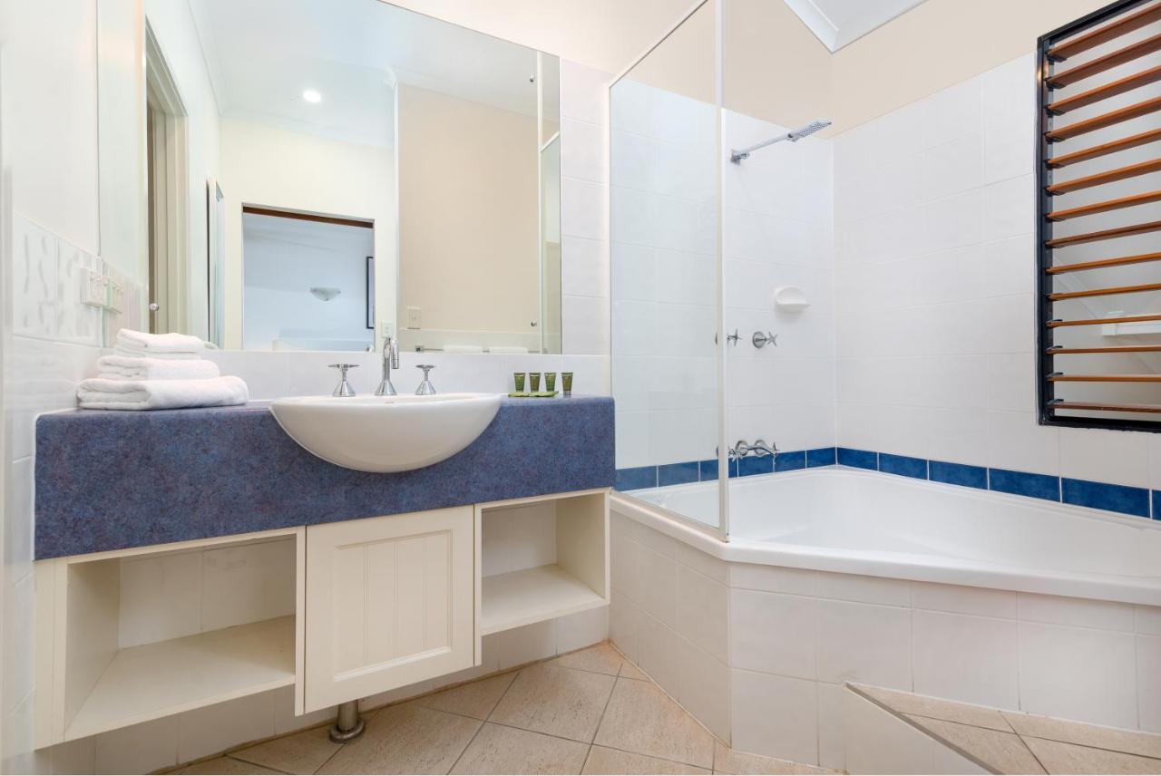 Seascape Holidays At 30 Tropic Style * Port Douglas