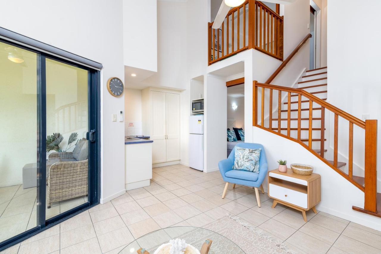 Seascape Holidays At 30 Tropic Style Apartment Port Douglas