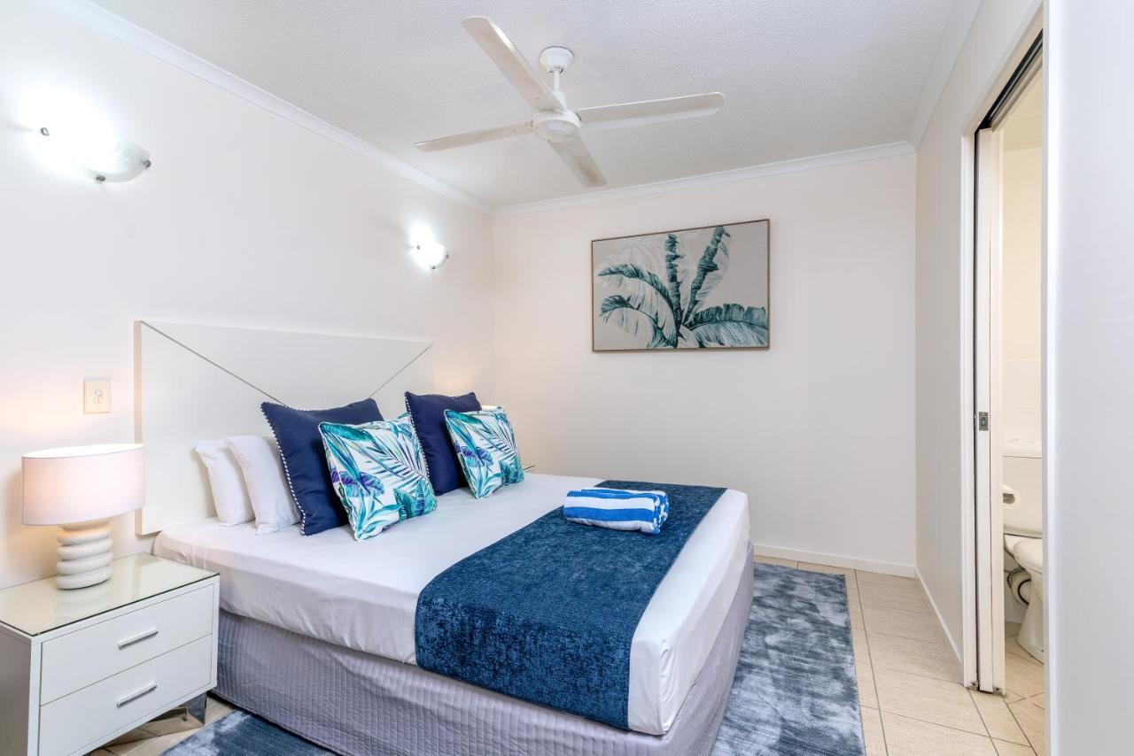 Apartment Seascape Holidays At 30 Tropic Style *