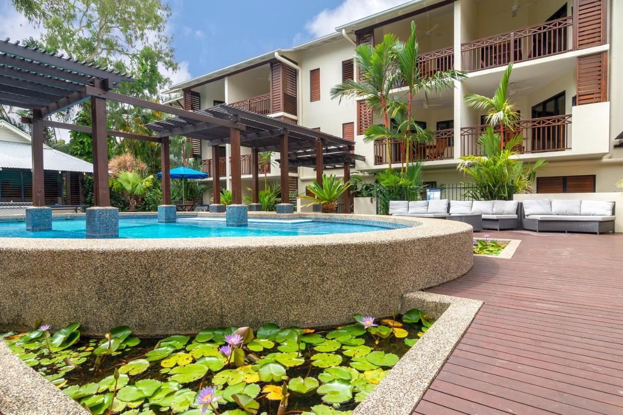 Apartment Seascape Holidays At 30 Tropic Style