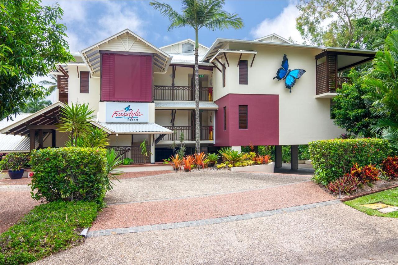 Seascape Holidays At 30 Tropic Style Apartment