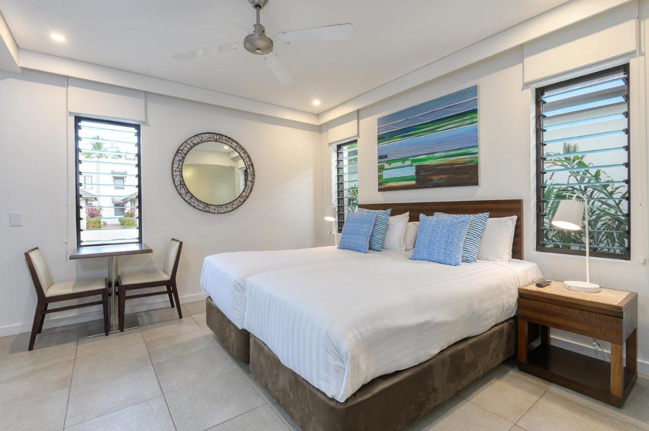 Private In Temple 5* Port Douglas